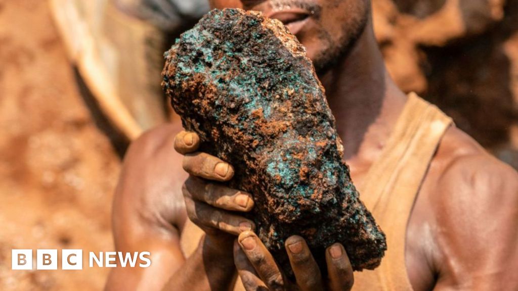DR Congo miners die after makeshift bridge collapses in Kalando