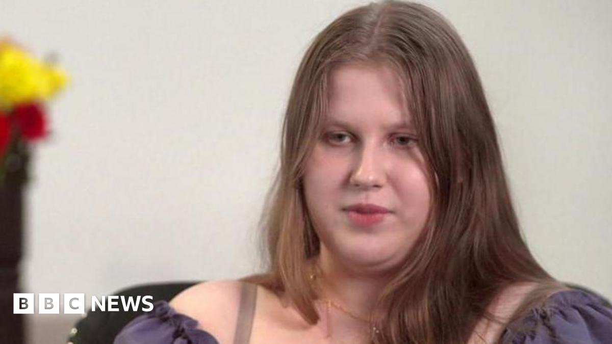 Woman found guilty of harassing Madeleine McCann's family - BBC