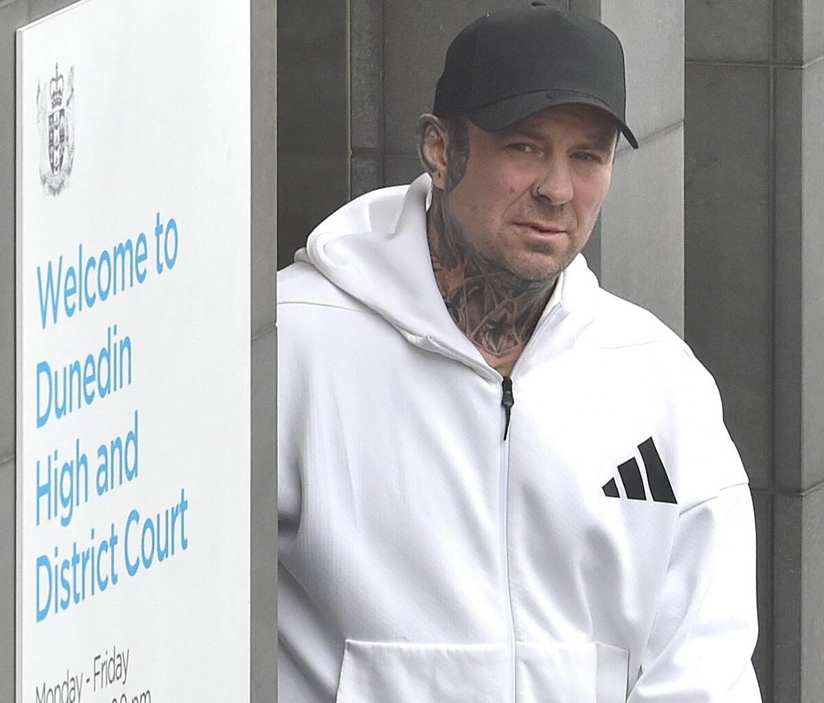 Stalker’s parting jibe prompts jail threat