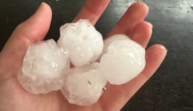 Severe thunderstorms hit SEQ, with large hail and destructive winds
