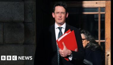 Irish teacher returns to prison after 'fanatical campaign'