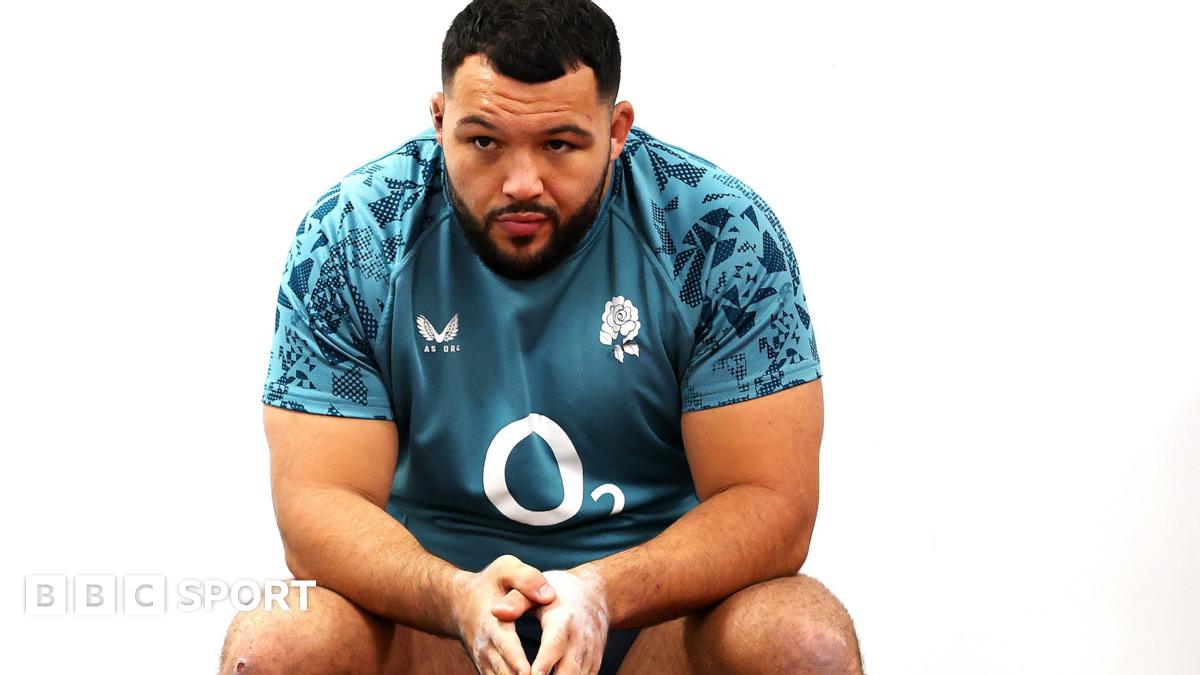 Ben Earl celebrates with replacements Henry Pollock and Alex Coles