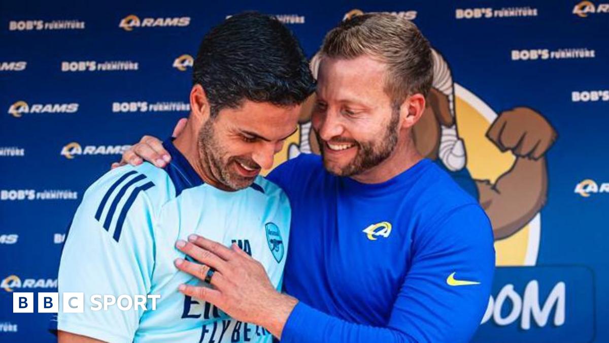 Arsenal manager Mikel Arteta chats with Los Angeles Rams head coach Sean McVay at a youth football clinic at the Rams' training camp in July 2024