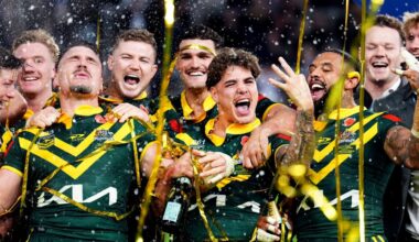 Kangaroos crush England 30-8 to complete historic Ashes whitewash
