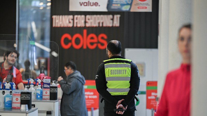 Five-year prison terms planned for customers who assault workers