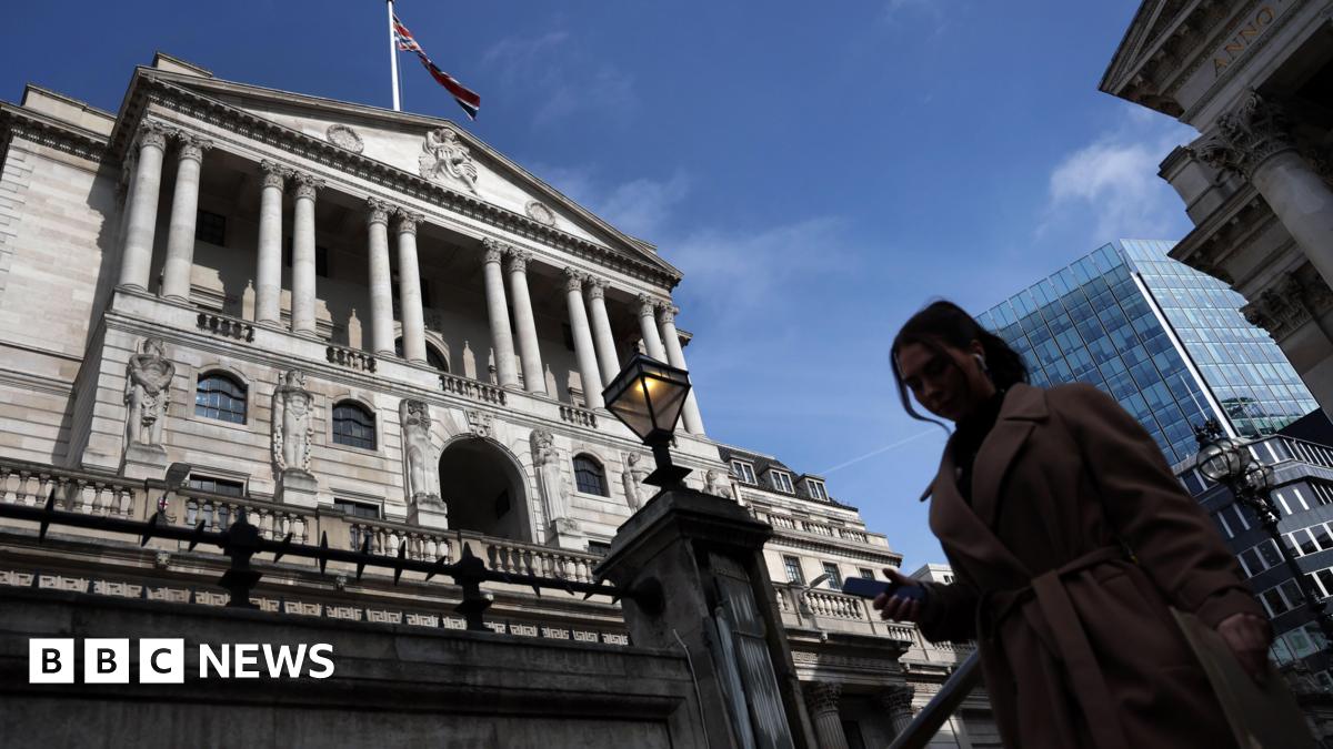 Bank of England holds interest rates at 4%