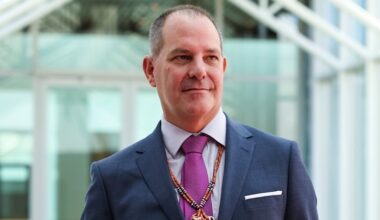 Taxpayers paid “premium prices for a downgrade” say technology experts