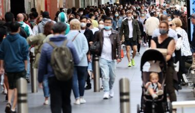 61% of Australians would struggle with an expense of a few thousand dollars: new poll