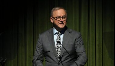 Labor’s dominance continues in federal Newspoll, while Victorian Newspoll gives Coalition narrow lead