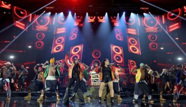 Salt-N-Pepa, Outkast, Cyndi Lauper, White Stripes being inducted into Rock & Roll Hall of Fame