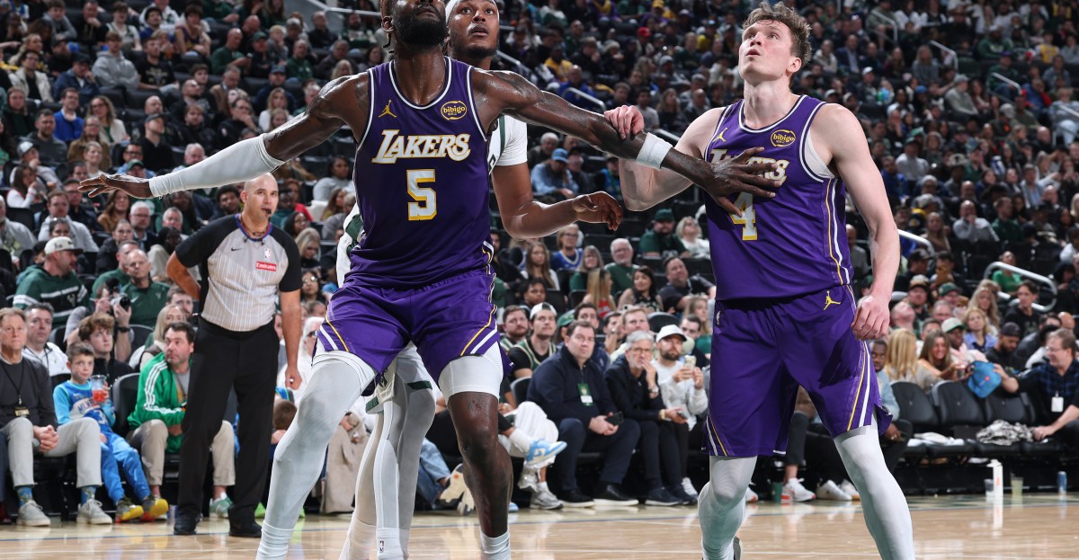 Grades for Luka Dončić, Austin Reaves from Lakers win vs. Bucks