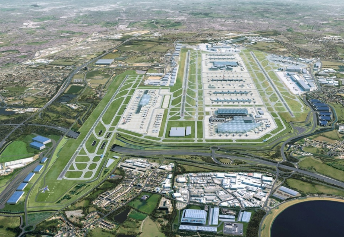 Government goes for £33bn Heathrow third runway plan