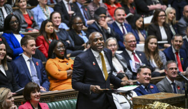 UK deputy PM faces slew of questions as manhunt continues for prisoners released by mistake - The Journal