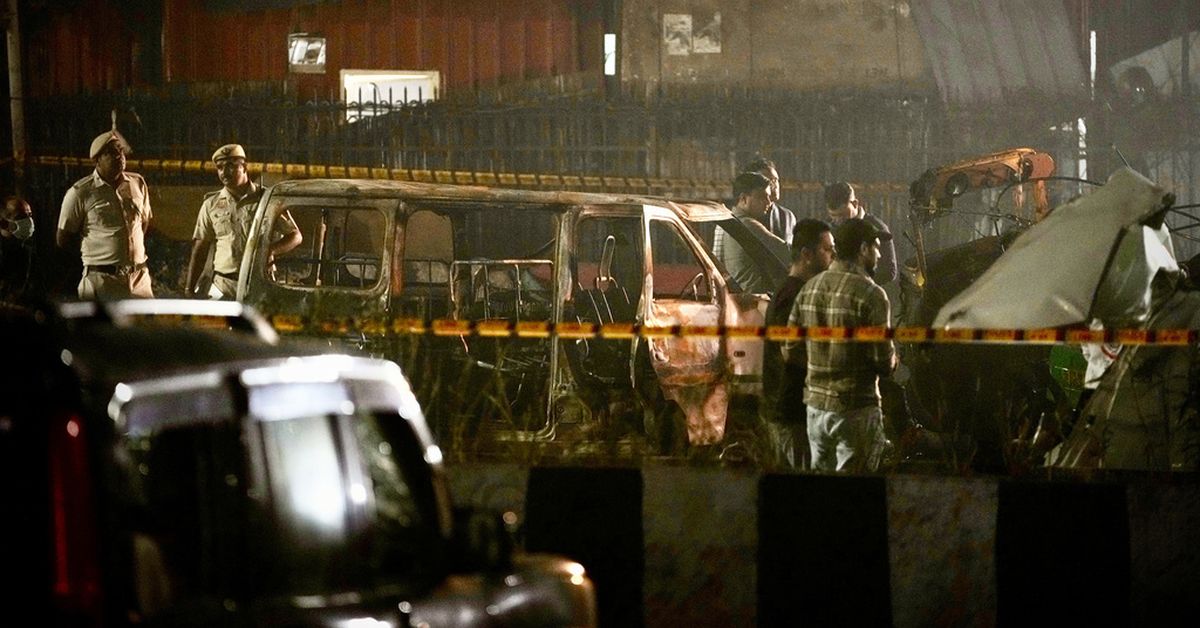 Car blast near New Delhi' historic Red Fort deadly