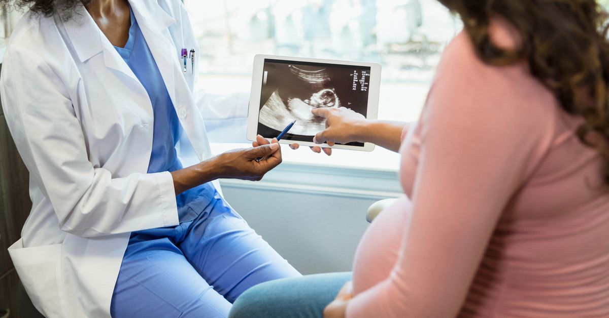 Australian ﻿Health Practitioner Regulation Agency working with government after recent freebirth deaths