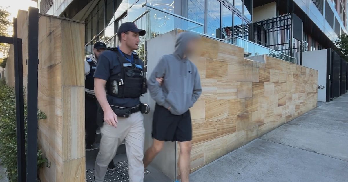 Melbourne man charged after police seize $35k worth of cocaine from apartment