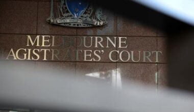 Man charged with manslaughter of children dies on bail