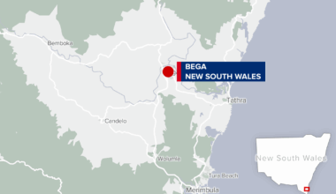 Seven charged after allegedly assaulting NSW police officers