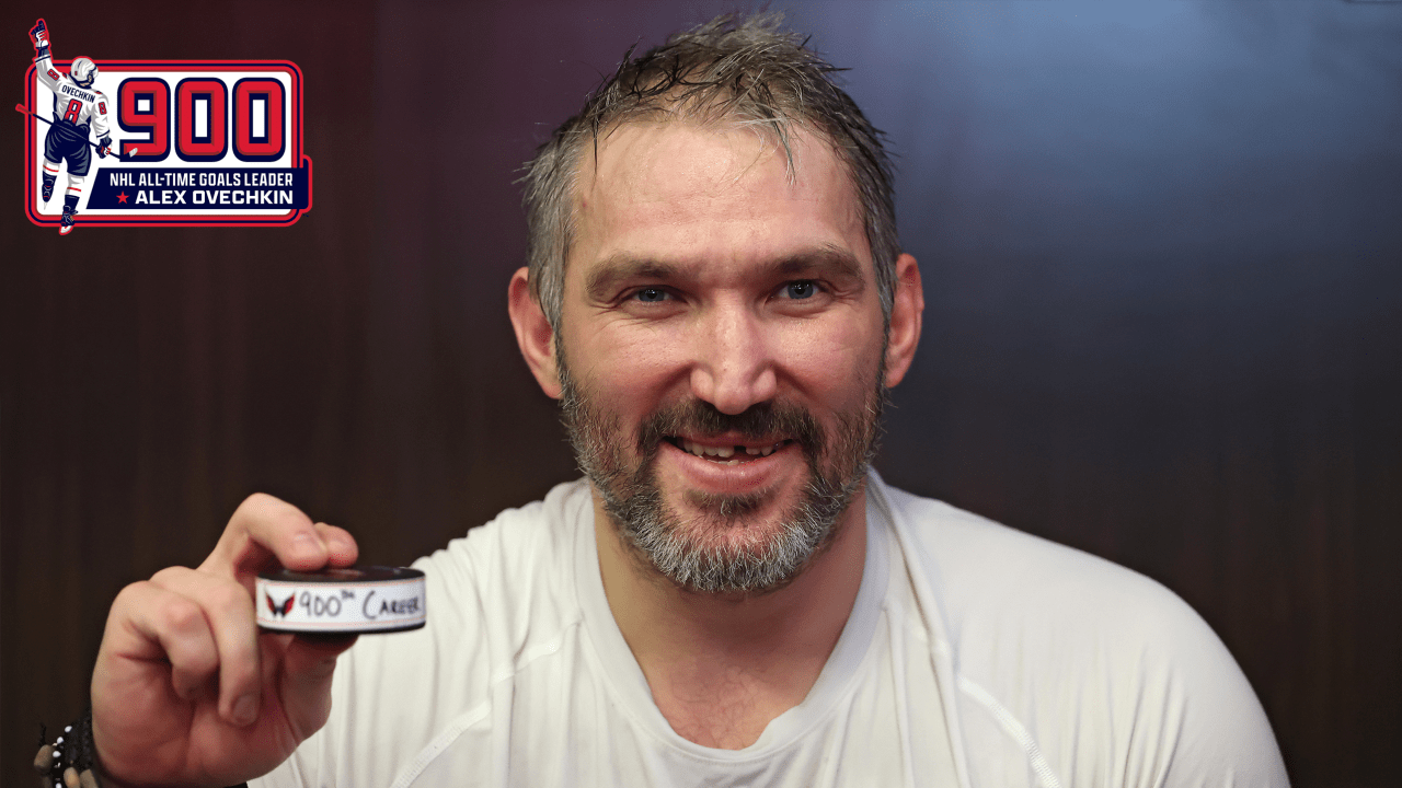 Ovechkin becomes 1st player in NHL history with 900 goals