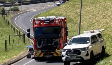 Dunedin fire truck breaks down on way to job