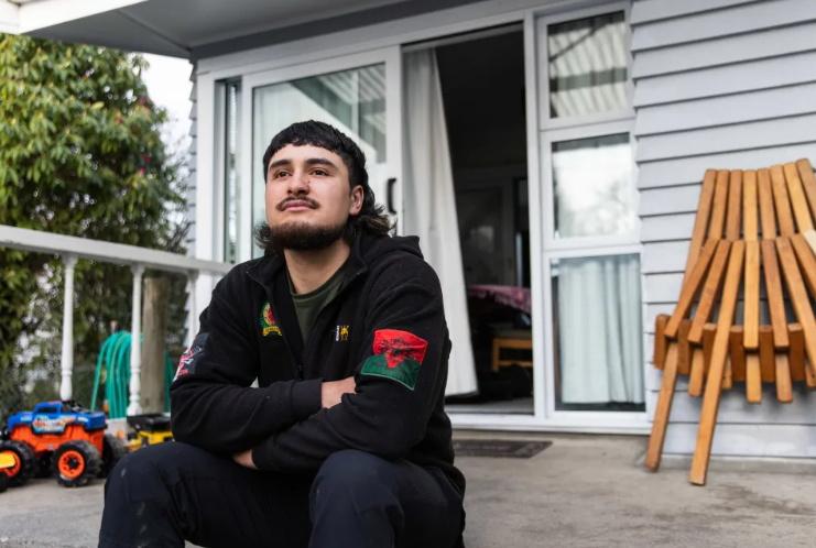 Former soldier left 'broken' after training Ukrainian recruits