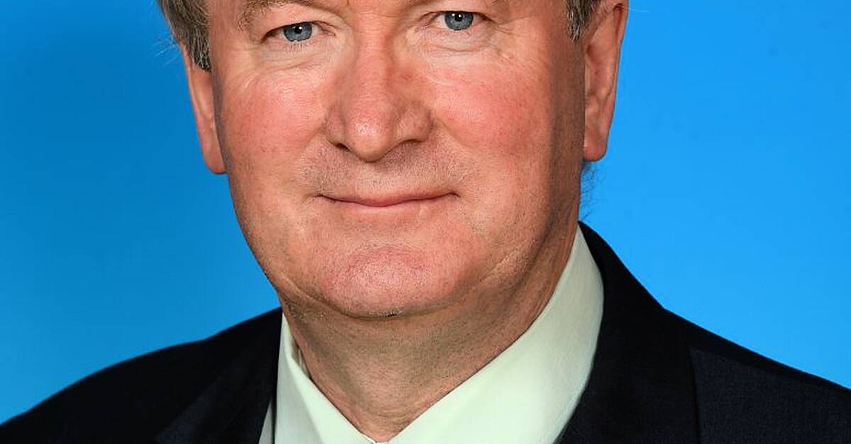 Jim Finucane remembered as loving family man and outstanding public representative