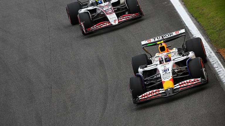 Liam Lawson of New Zealand driving the (30) Visa Cash App Racing Bulls VCARB 02 leads Oliver Bearman of Great Britain driving the (87) Haas F1 VF-25 Ferrari