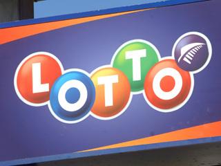 Lotto jackpots to record $55 million