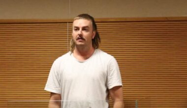 Man jailed for trying to decapitate father with axe