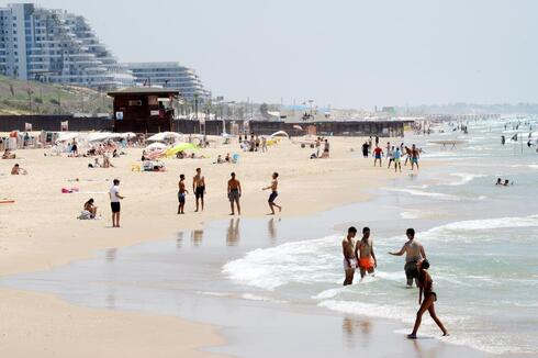 Israel swelters under record-breaking November heat, setting 80-year temperature high