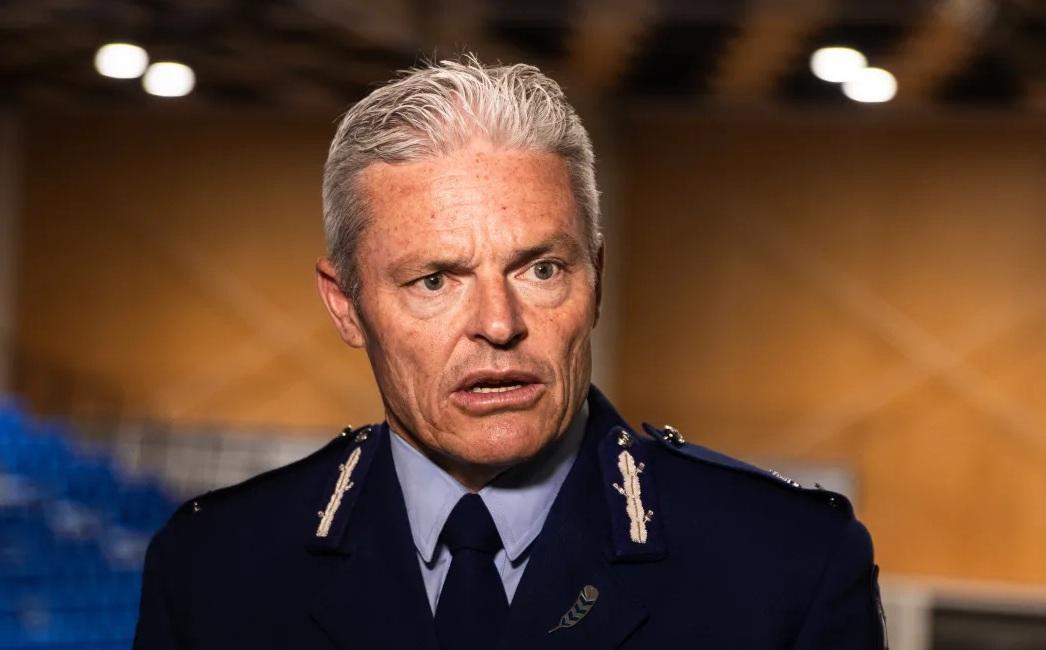 'Dumbest thing I've done': Top cop owns up to speeding ticket