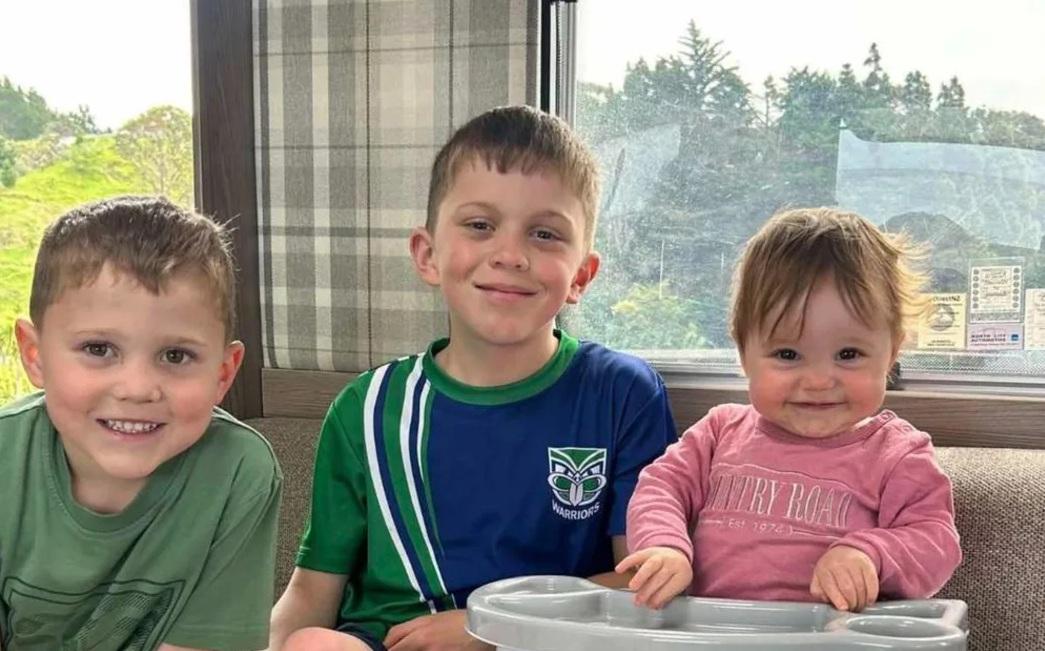 More than $280k raised for mum of children killed in house fire