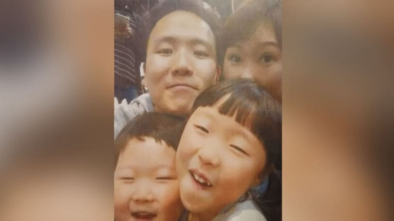 A family photo of Ian Jo, Hakyung Lee, Yuna Jo and Minu Jo.