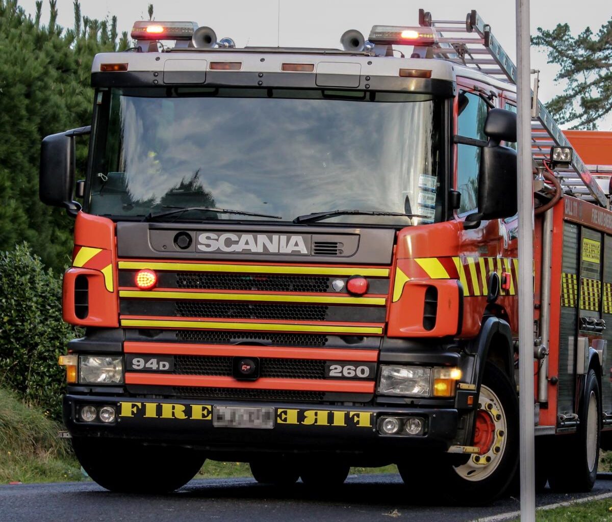 Locals with hoses help douse Wānaka fire