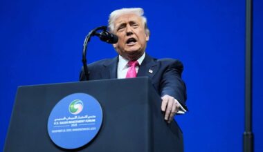 Trump plan to end Ukraine war would involve ceding territory to Russia