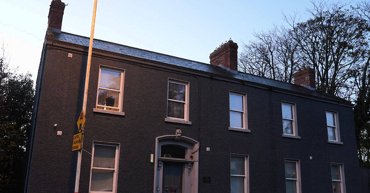 Two men (20s) charged in connection with fire at IPAS centre in Drogheda