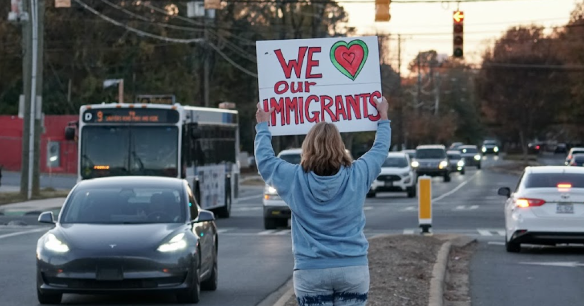 Update: Mayor, police, sheriff confirm Border Patrol is leaving Charlotte | WFAE 90.7