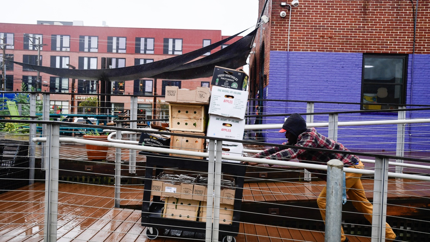 With SNAP outlook uncertain, food banks warn of crisis : NPR