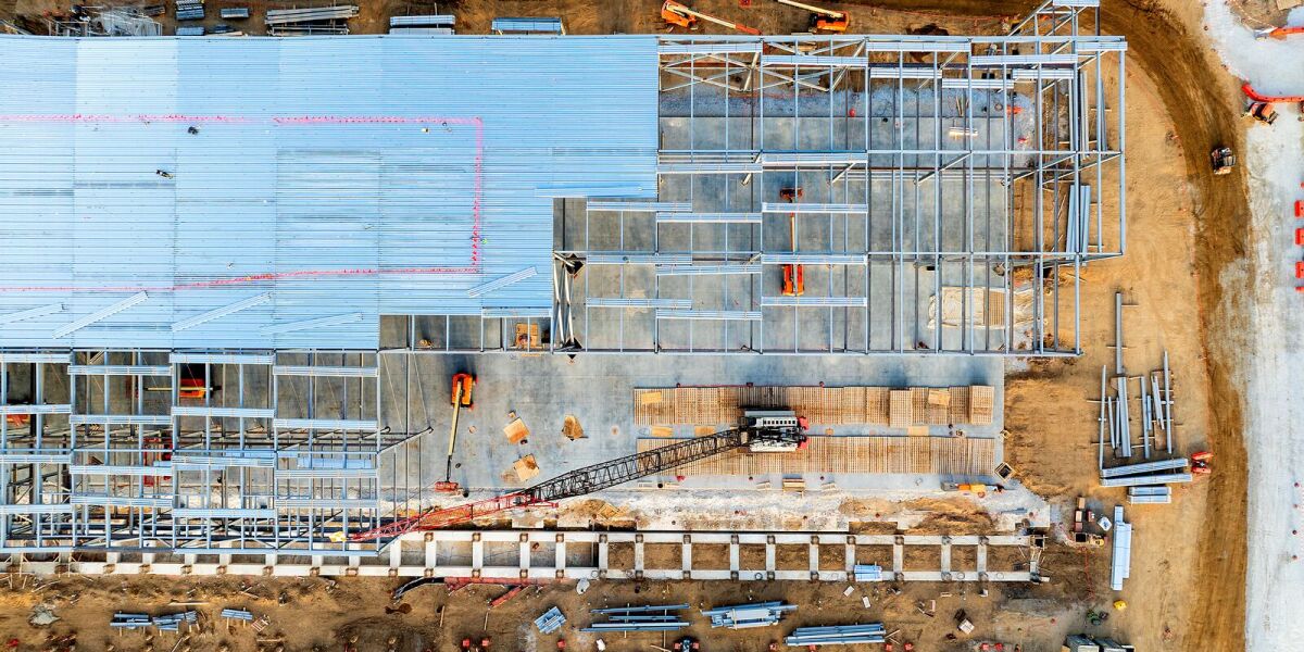 Amazon plans to invest at least $3 billion in Warren County, Mississippi, for next-generation data center campus - About Amazon