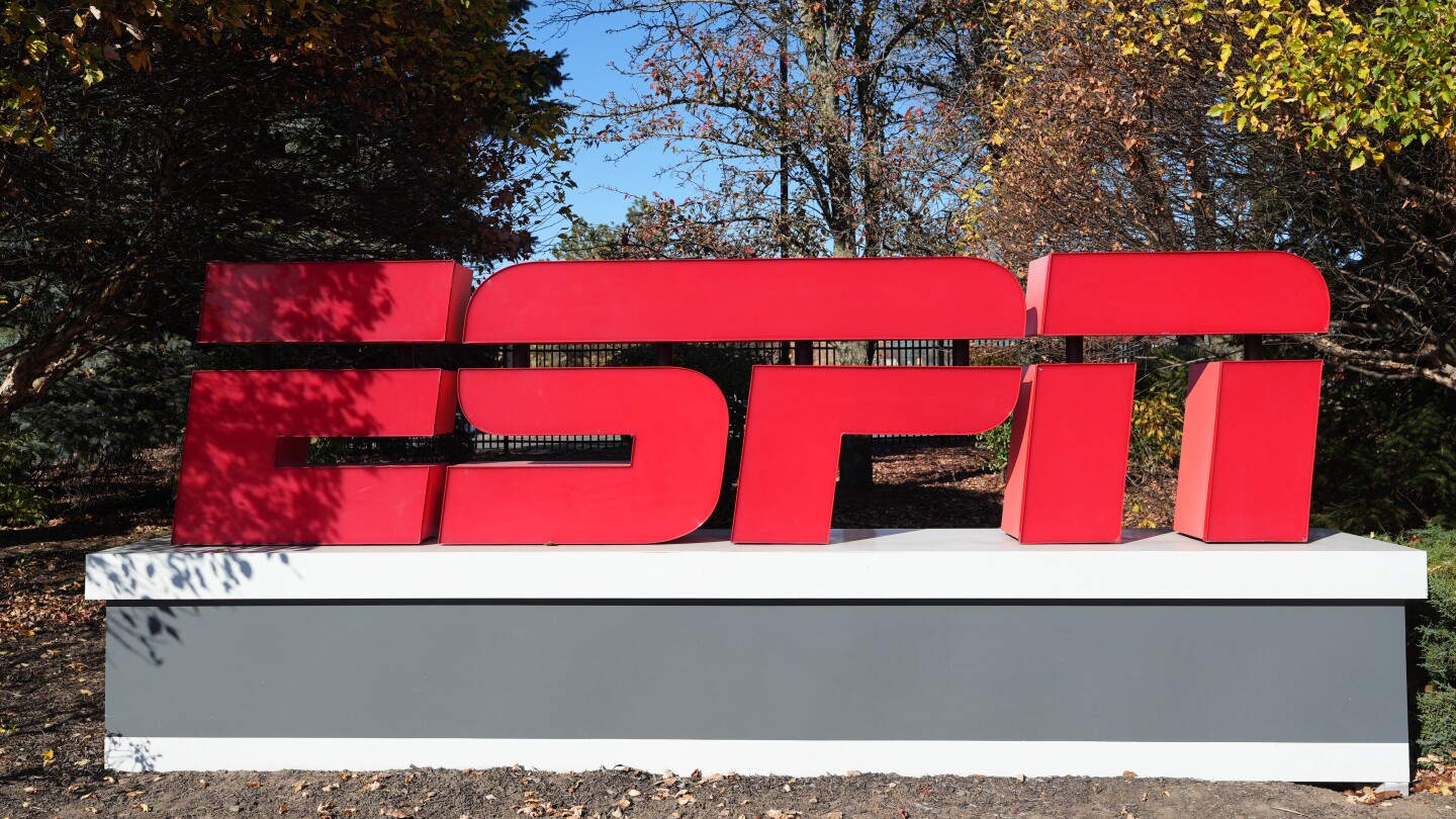 ESPN uses star power to fight YouTube TV