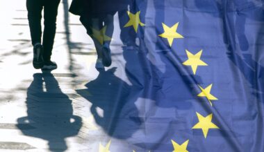 EU countries back tightening of migration rules