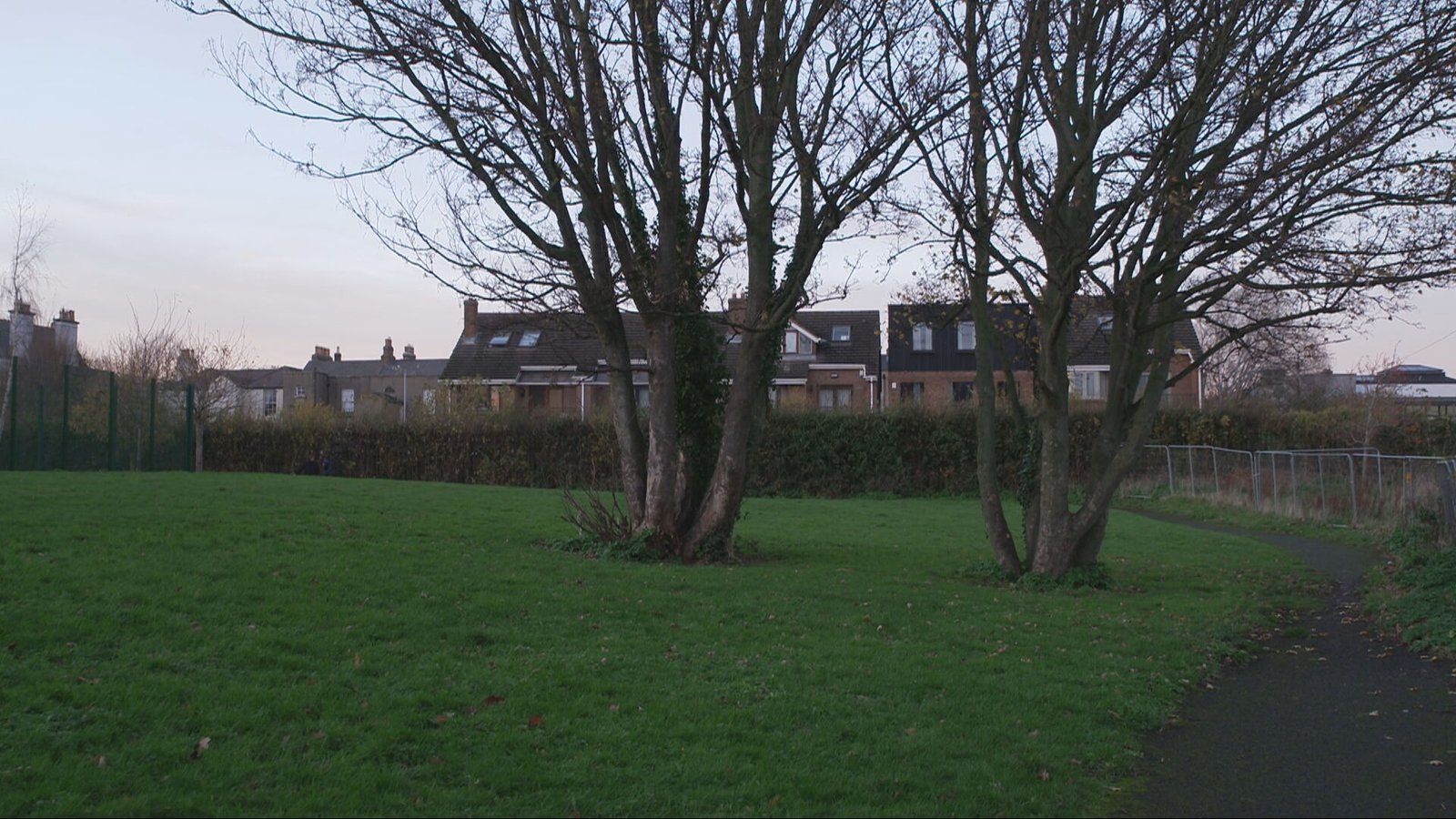 Chief Rabbi welcomes suspension of Herzog Park proposal