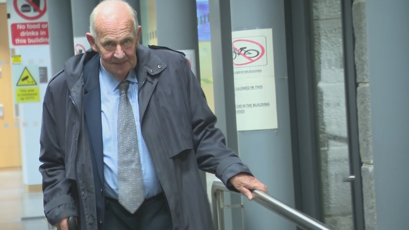 Ex-Supt 'looked after' hundreds of summonses, court told