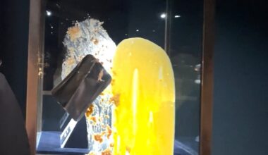 Apple crumble, custard thrown at Crown Jewels in UK