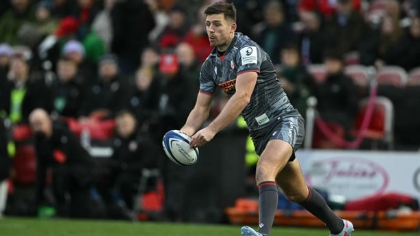 Gloucester's Irish fly-half Ross Byrne gathers the ball during the European Rugby Champions Cup pool 2 rugby union match between Gloucester and Castres Olympique at the Kingsholm Stadium in Gloucester on December 7, 2025 (Photo by JUSTIN TALLIS / AFP)