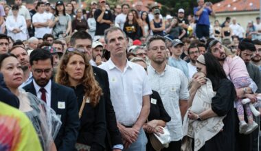 Memorial event held at Bondi Beach one week after attack