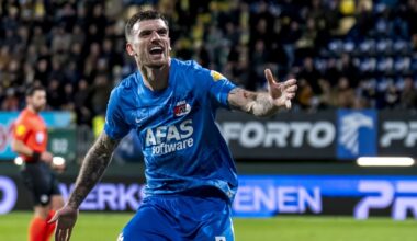 Parrott nets again, Kane fires Bayern