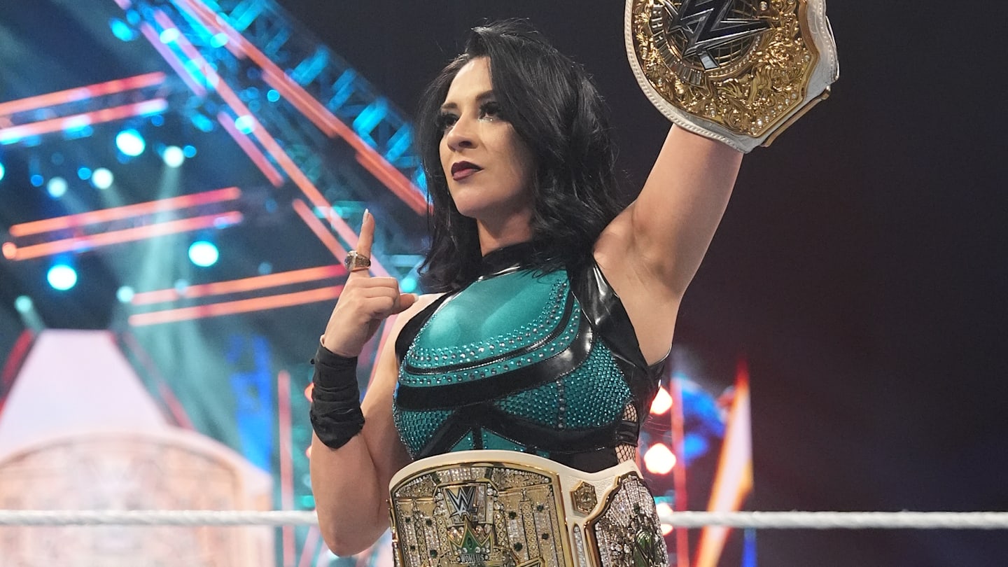 Stephanie Vaquer Sends Retirement Threat To Nikki Bella