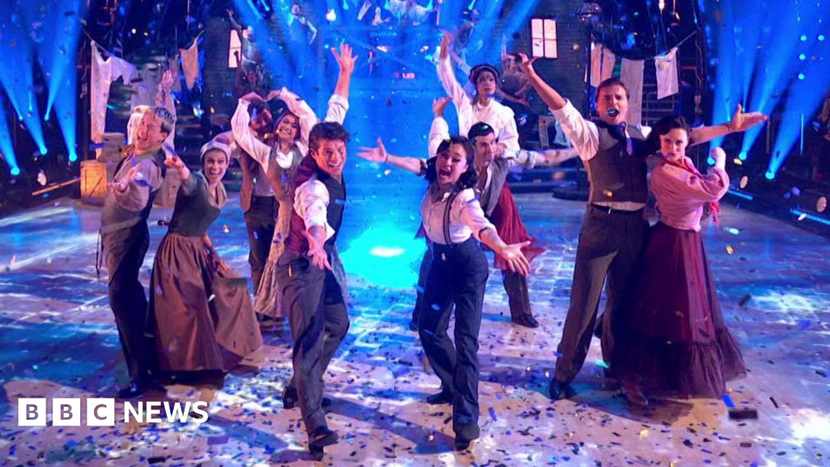 Strictly's Musicals Week sees one couple achieve a perfect score