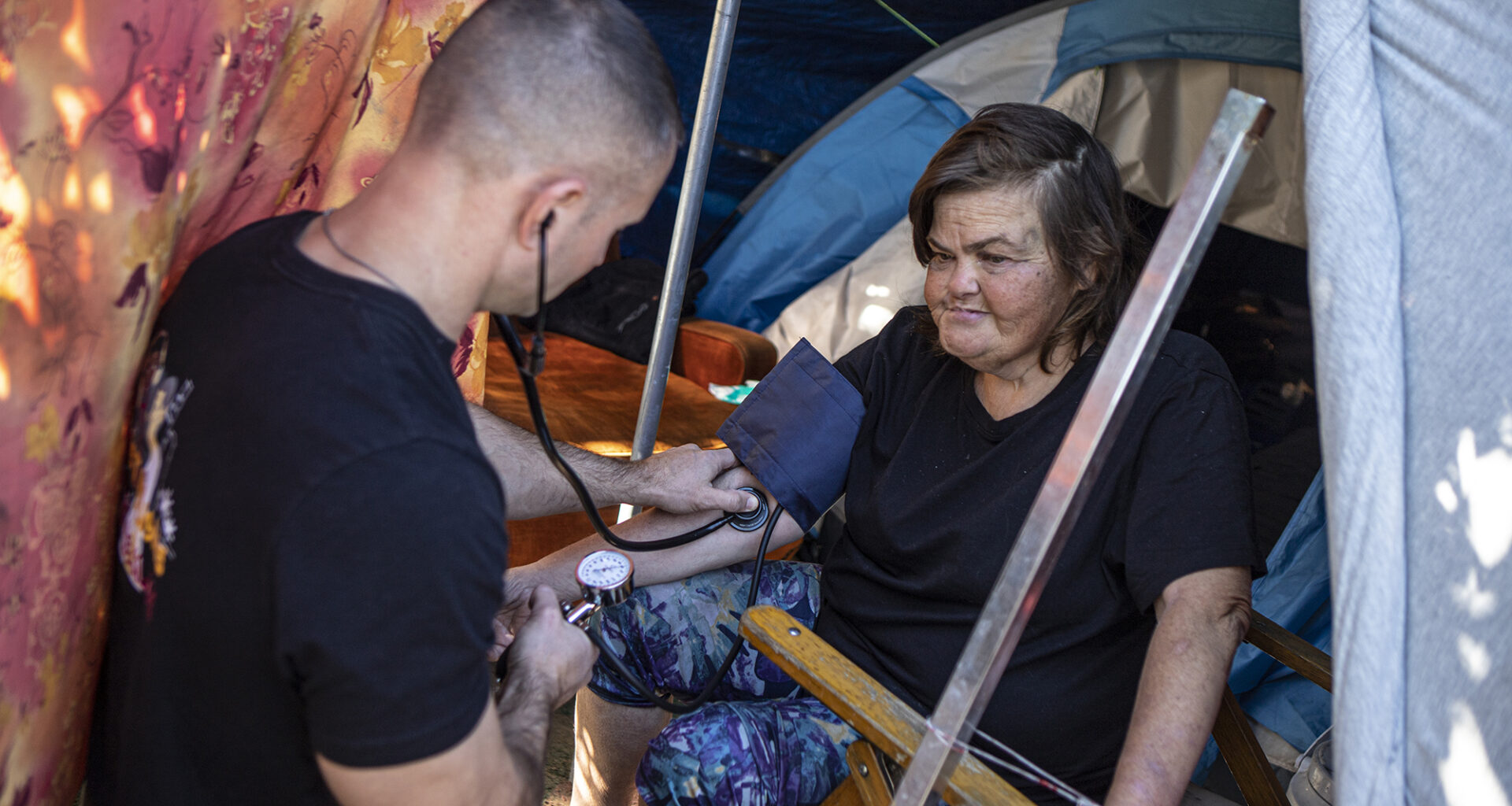 New law protects outreach workers helping homeless Californians